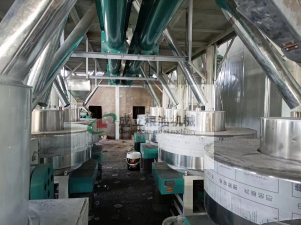 自動(dòng)化石磨面粉加工設(shè)備流水線(xiàn)